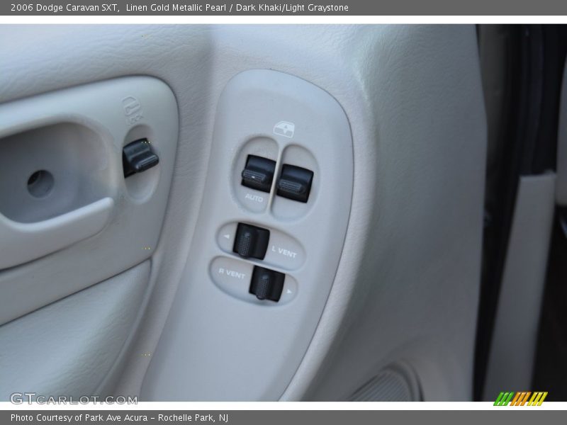 Linen Gold Metallic Pearl / Dark Khaki/Light Graystone 2006 Dodge Caravan SXT