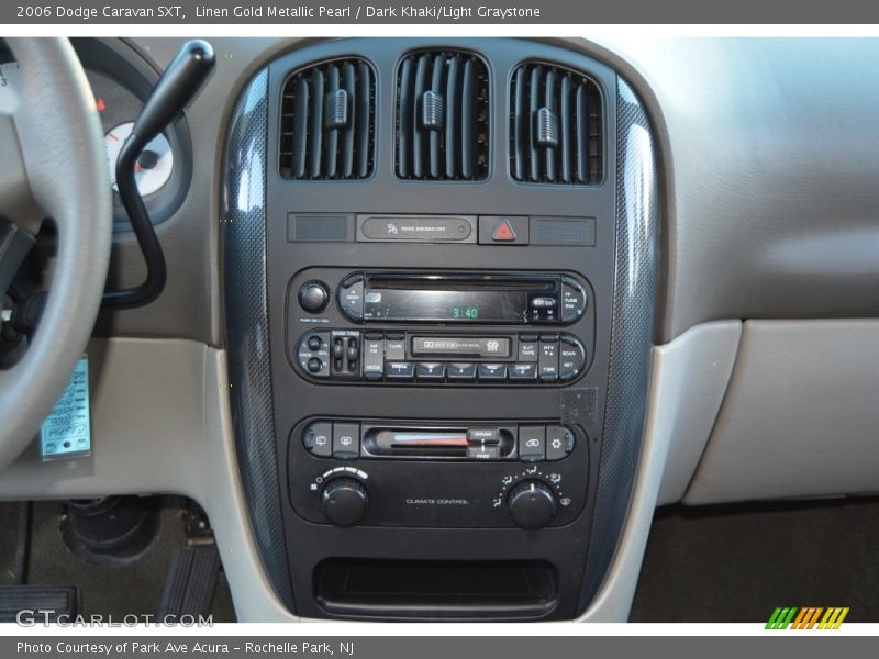 Linen Gold Metallic Pearl / Dark Khaki/Light Graystone 2006 Dodge Caravan SXT