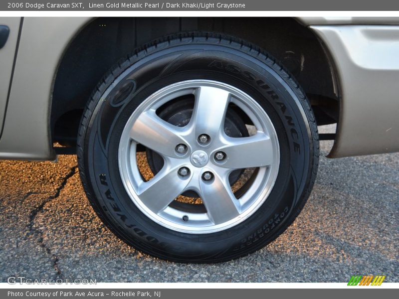Linen Gold Metallic Pearl / Dark Khaki/Light Graystone 2006 Dodge Caravan SXT