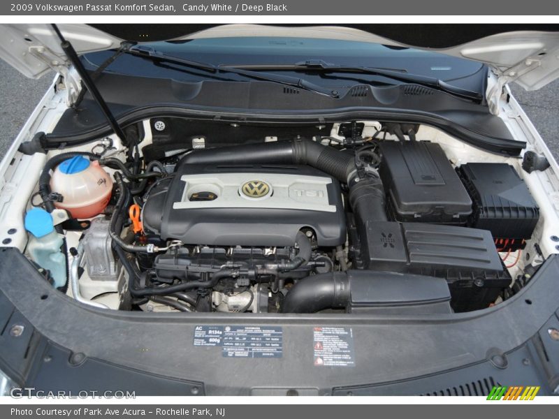 Candy White / Deep Black 2009 Volkswagen Passat Komfort Sedan