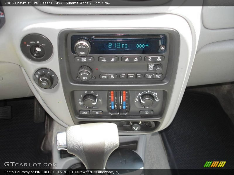 Summit White / Light Gray 2006 Chevrolet TrailBlazer LS 4x4