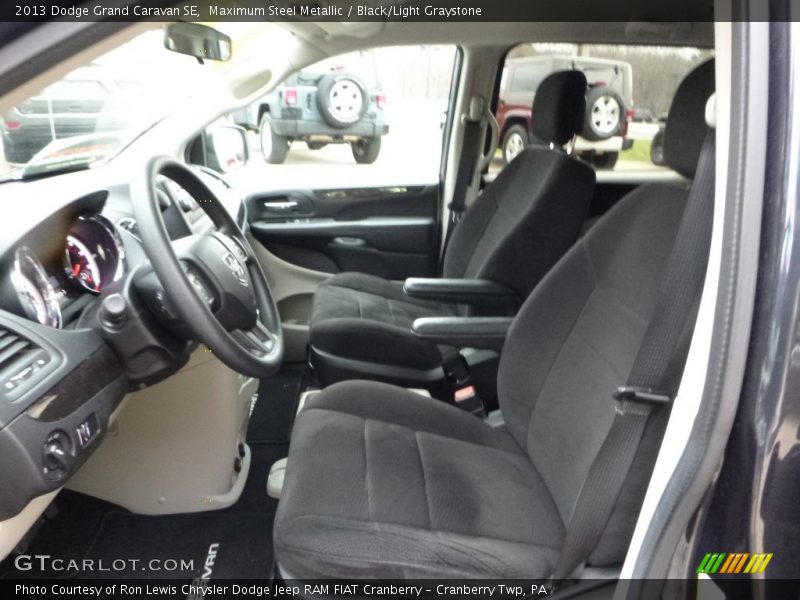 Maximum Steel Metallic / Black/Light Graystone 2013 Dodge Grand Caravan SE