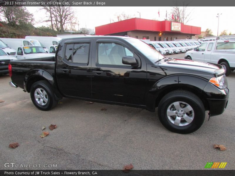 Super Black / Beige 2013 Nissan Frontier SV V6 Crew Cab