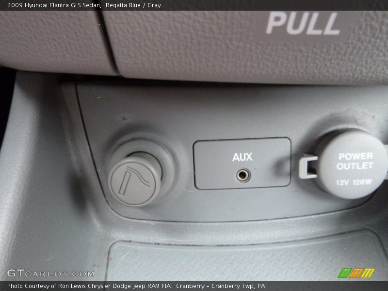 Regatta Blue / Gray 2009 Hyundai Elantra GLS Sedan