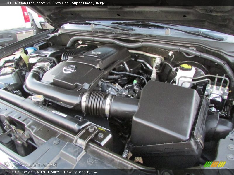 Super Black / Beige 2013 Nissan Frontier SV V6 Crew Cab