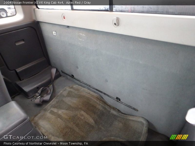 Aztec Red / Gray 2004 Nissan Frontier XE V6 King Cab 4x4