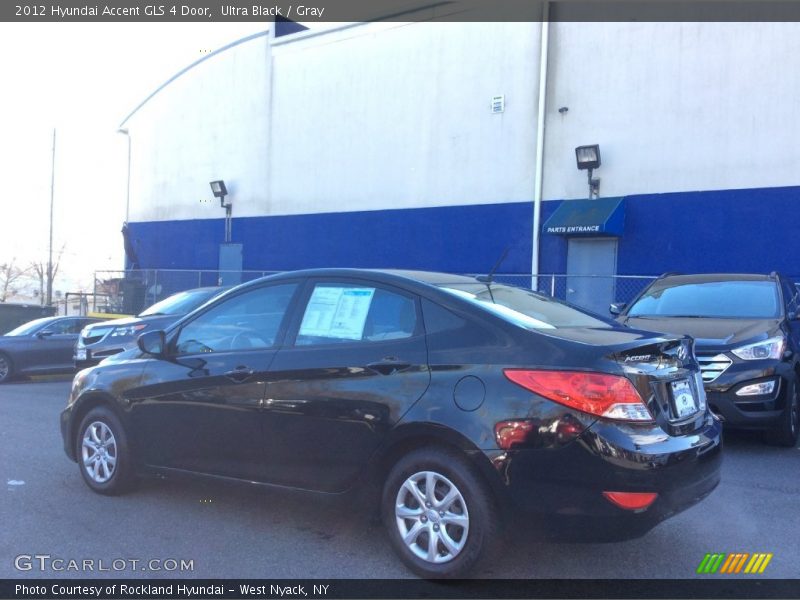 Ultra Black / Gray 2012 Hyundai Accent GLS 4 Door