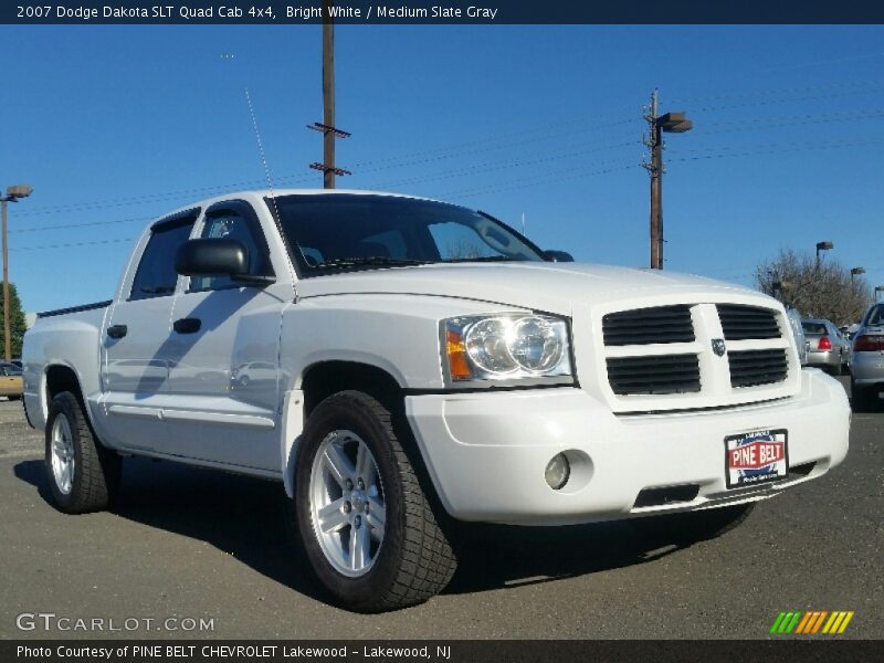 Bright White / Medium Slate Gray 2007 Dodge Dakota SLT Quad Cab 4x4