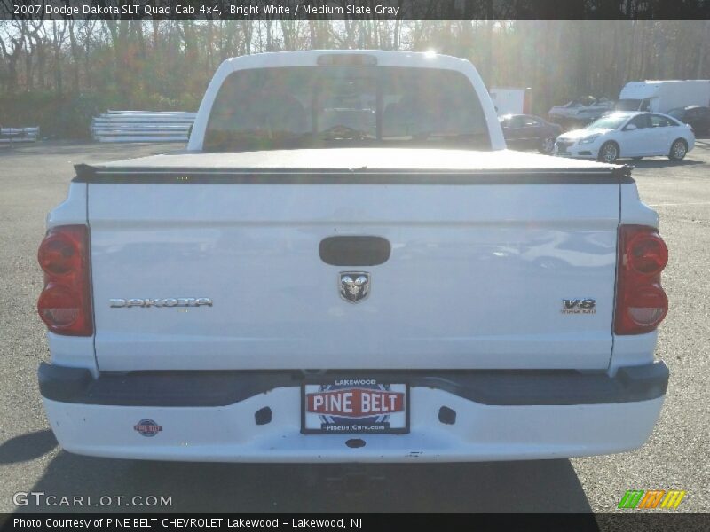 Bright White / Medium Slate Gray 2007 Dodge Dakota SLT Quad Cab 4x4