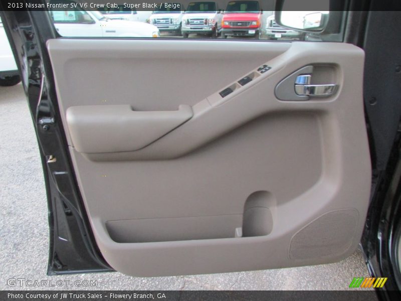 Super Black / Beige 2013 Nissan Frontier SV V6 Crew Cab