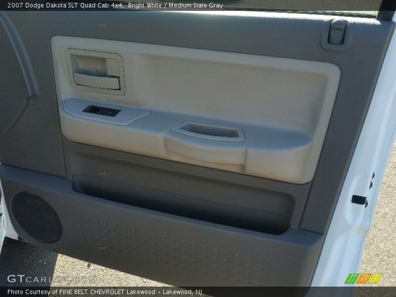 Bright White / Medium Slate Gray 2007 Dodge Dakota SLT Quad Cab 4x4