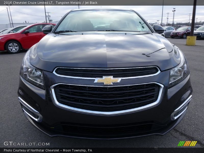 Tungsten Metallic / Jet Black 2016 Chevrolet Cruze Limited LT