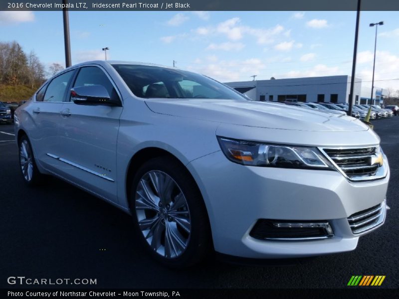 Iridescent Pearl Tricoat / Jet Black 2016 Chevrolet Impala LTZ