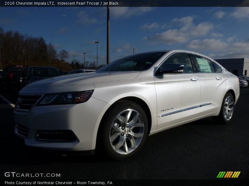 Iridescent Pearl Tricoat / Jet Black 2016 Chevrolet Impala LTZ
