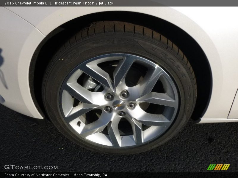 Iridescent Pearl Tricoat / Jet Black 2016 Chevrolet Impala LTZ