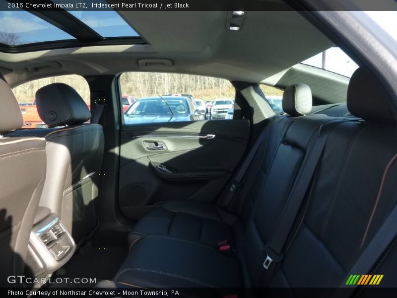 Iridescent Pearl Tricoat / Jet Black 2016 Chevrolet Impala LTZ