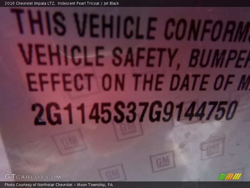 Iridescent Pearl Tricoat / Jet Black 2016 Chevrolet Impala LTZ