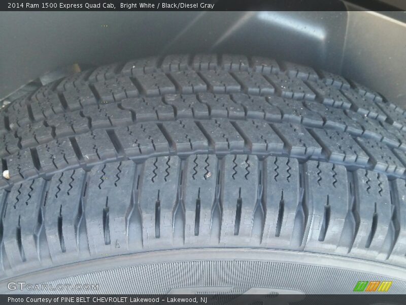 Bright White / Black/Diesel Gray 2014 Ram 1500 Express Quad Cab