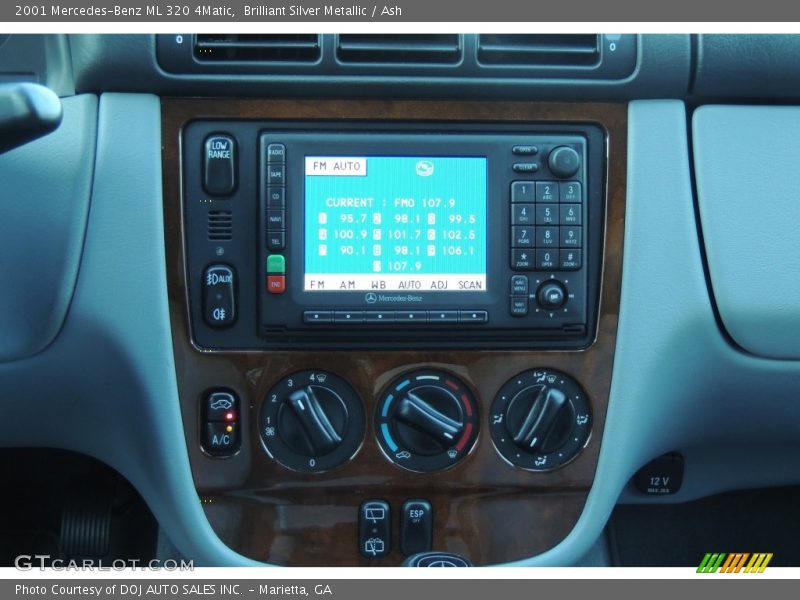 Brilliant Silver Metallic / Ash 2001 Mercedes-Benz ML 320 4Matic