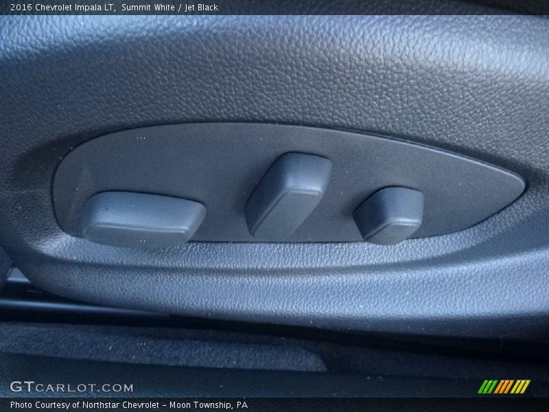 Summit White / Jet Black 2016 Chevrolet Impala LT