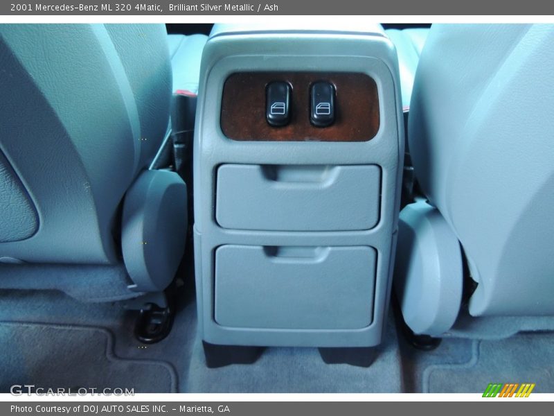 Brilliant Silver Metallic / Ash 2001 Mercedes-Benz ML 320 4Matic