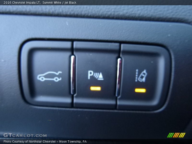 Summit White / Jet Black 2016 Chevrolet Impala LT