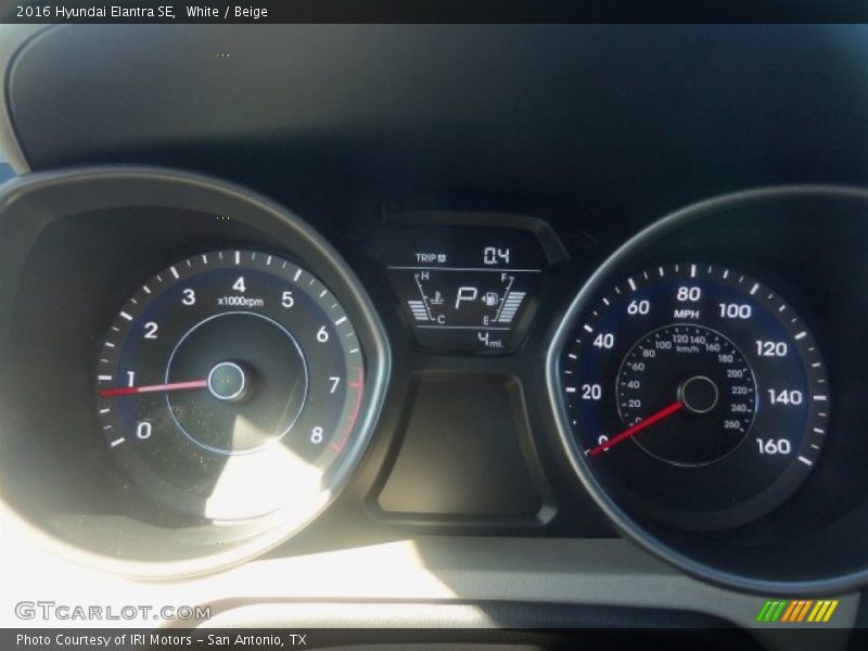 White / Beige 2016 Hyundai Elantra SE