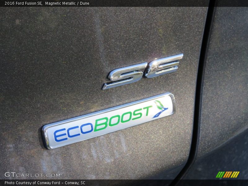 Magnetic Metallic / Dune 2016 Ford Fusion SE