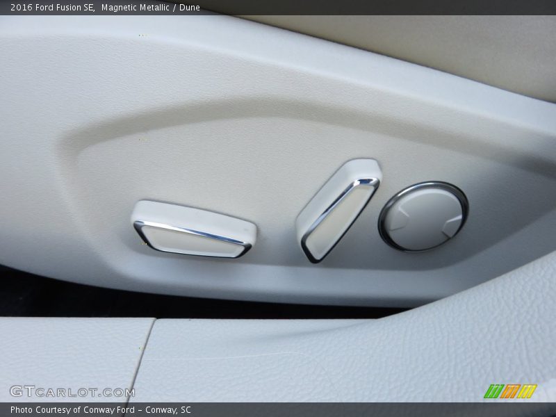 Controls of 2016 Fusion SE