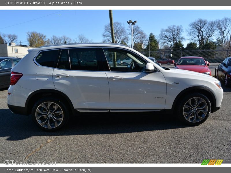 Alpine White / Black 2016 BMW X3 xDrive28i