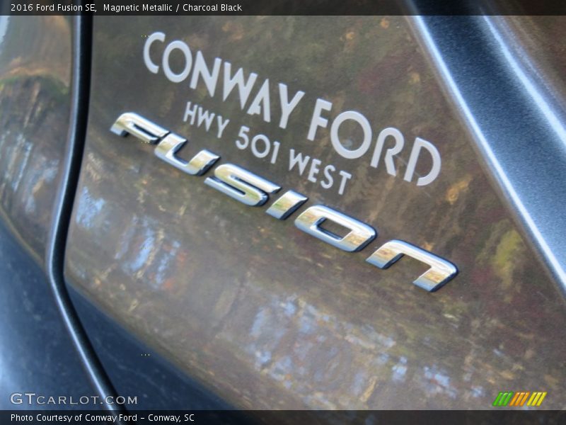 Magnetic Metallic / Charcoal Black 2016 Ford Fusion SE