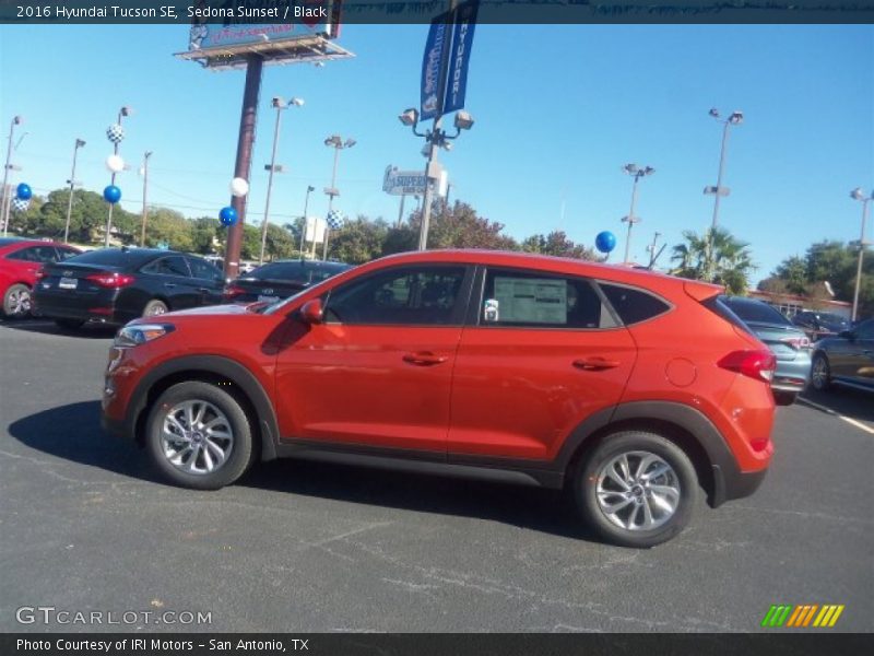 Sedona Sunset / Black 2016 Hyundai Tucson SE