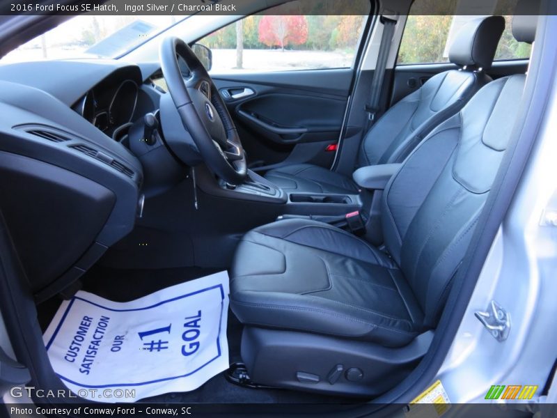 Ingot Silver / Charcoal Black 2016 Ford Focus SE Hatch