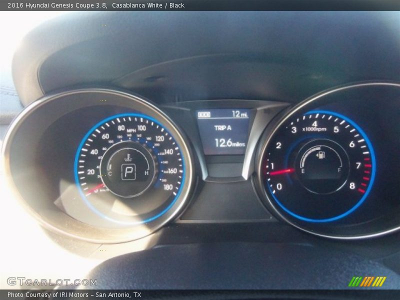 Casablanca White / Black 2016 Hyundai Genesis Coupe 3.8