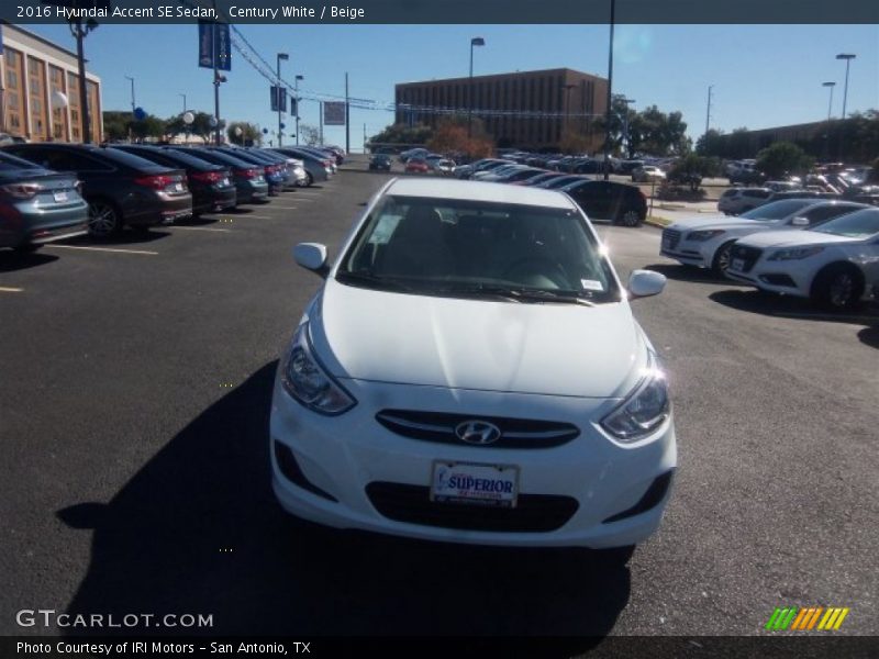 Century White / Beige 2016 Hyundai Accent SE Sedan