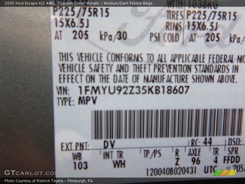 Titanium Green Metallic / Medium/Dark Pebble Beige 2005 Ford Escape XLS 4WD