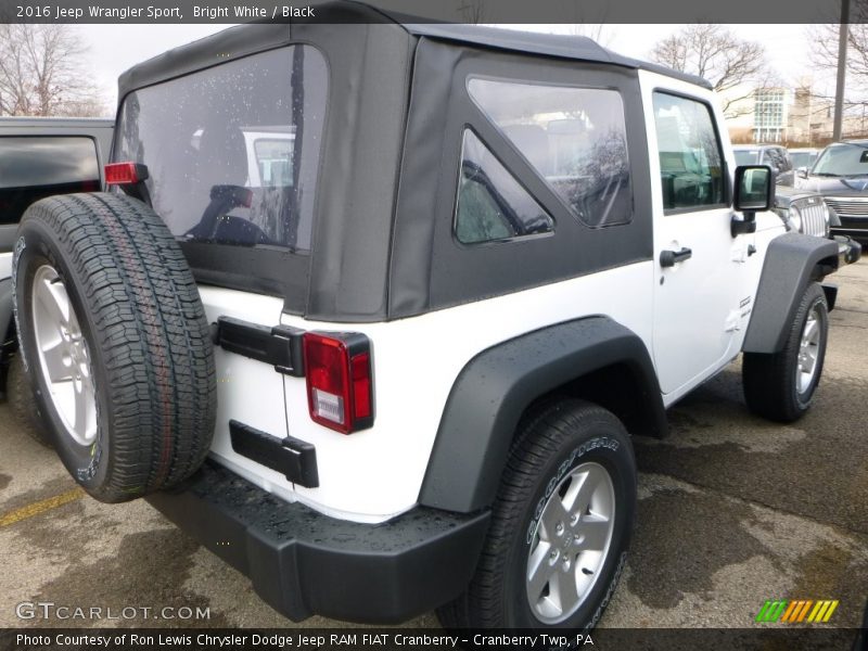 Bright White / Black 2016 Jeep Wrangler Sport