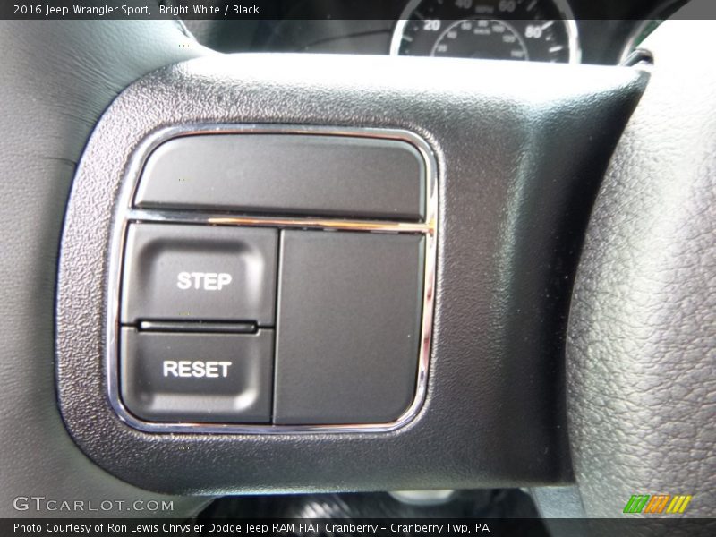 Bright White / Black 2016 Jeep Wrangler Sport