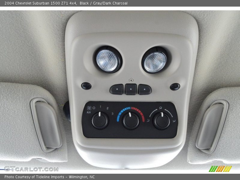 Controls of 2004 Suburban 1500 Z71 4x4