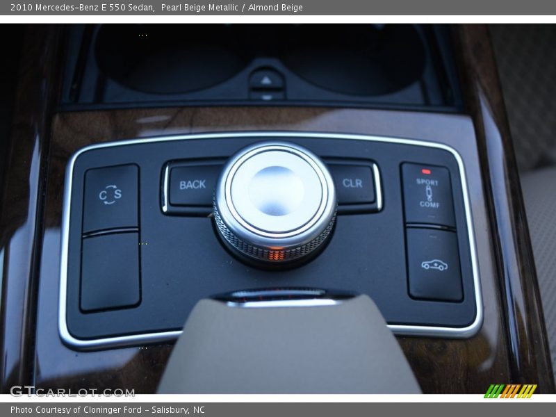 Pearl Beige Metallic / Almond Beige 2010 Mercedes-Benz E 550 Sedan