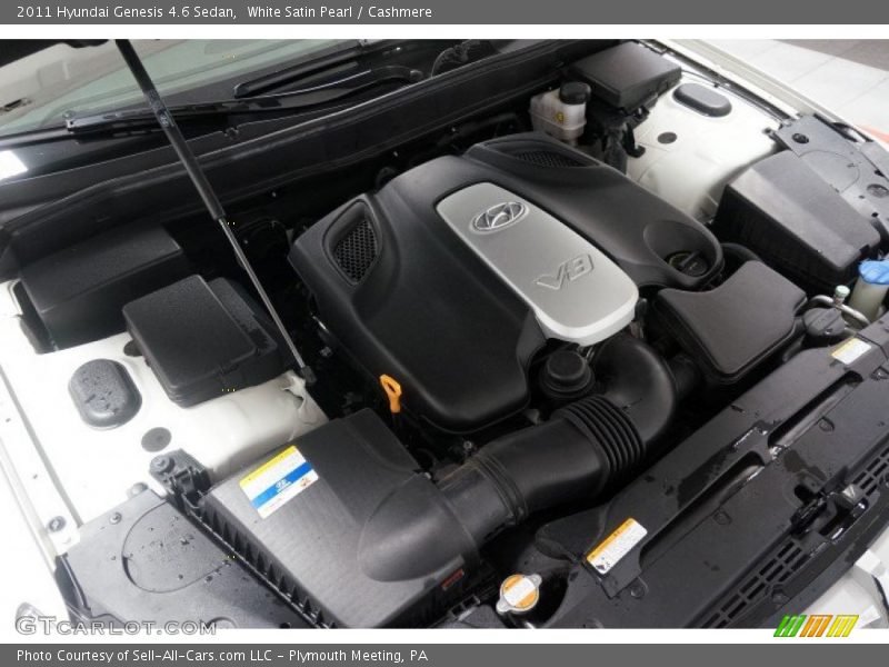 White Satin Pearl / Cashmere 2011 Hyundai Genesis 4.6 Sedan