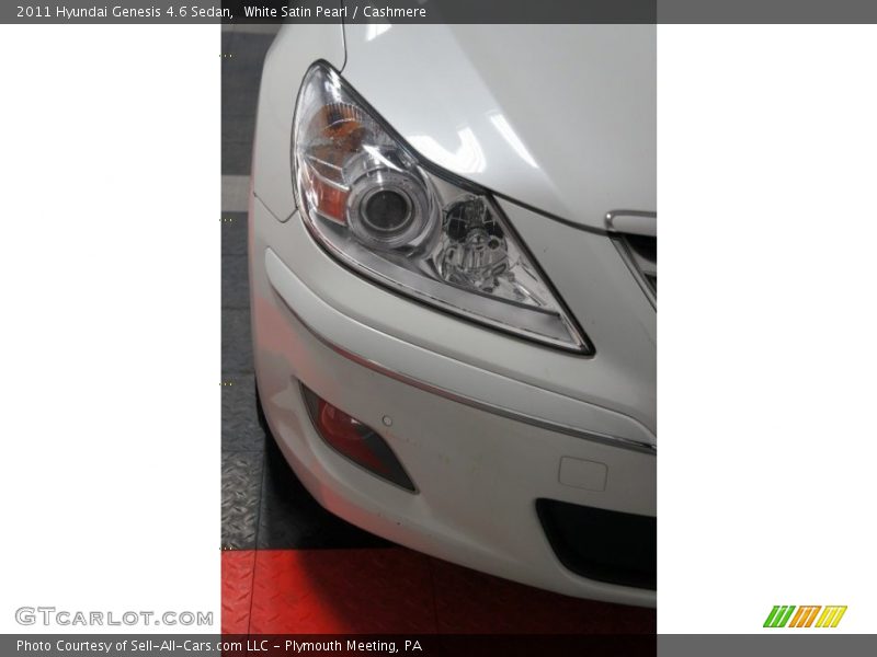 White Satin Pearl / Cashmere 2011 Hyundai Genesis 4.6 Sedan