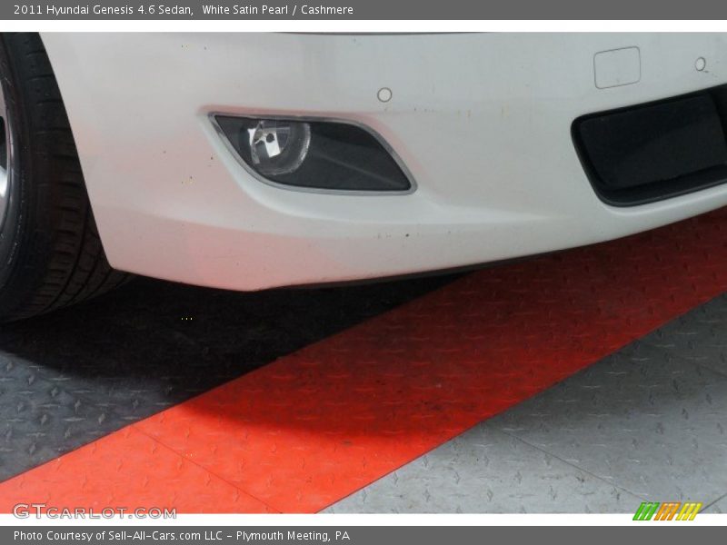 White Satin Pearl / Cashmere 2011 Hyundai Genesis 4.6 Sedan