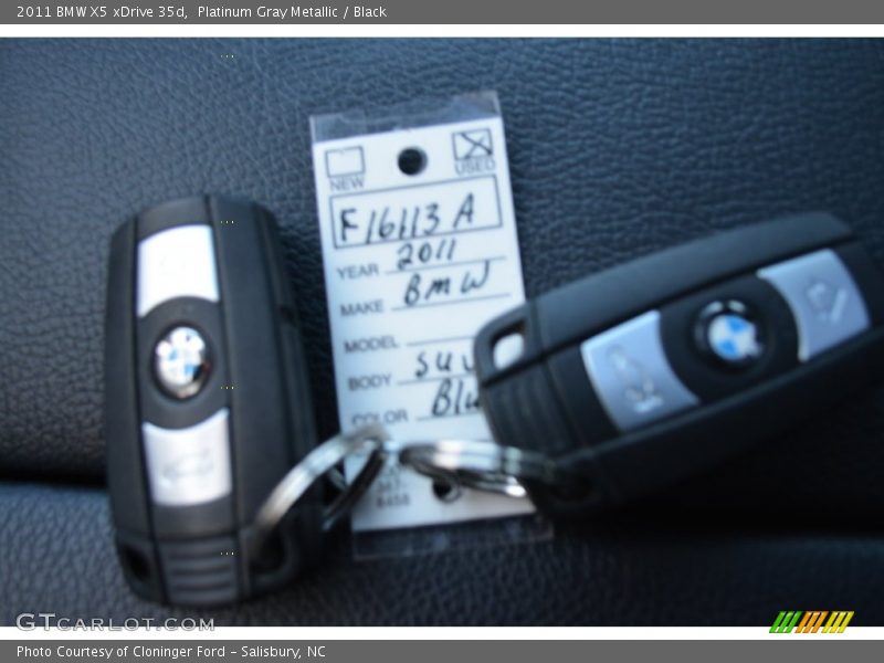 Platinum Gray Metallic / Black 2011 BMW X5 xDrive 35d
