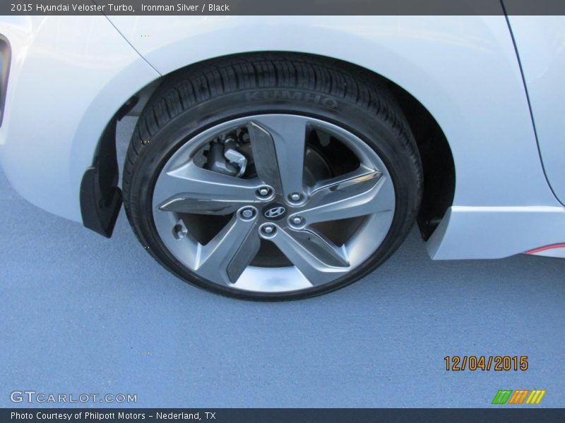 Ironman Silver / Black 2015 Hyundai Veloster Turbo
