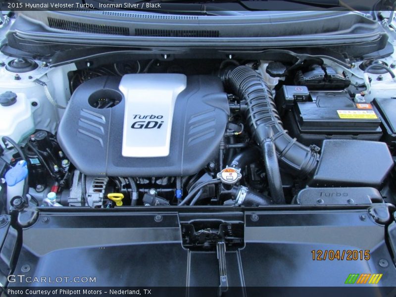 Ironman Silver / Black 2015 Hyundai Veloster Turbo