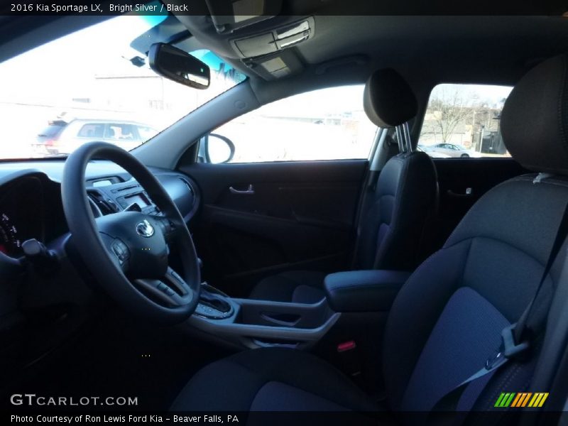 Bright Silver / Black 2016 Kia Sportage LX