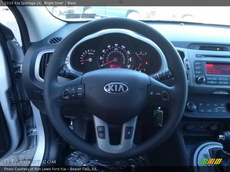 Bright Silver / Black 2016 Kia Sportage LX