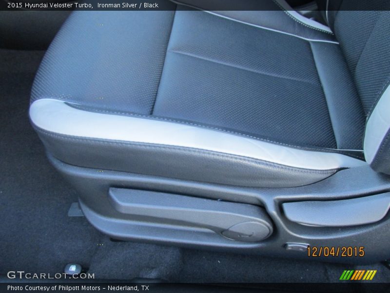 Ironman Silver / Black 2015 Hyundai Veloster Turbo