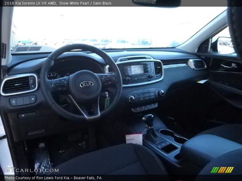 Snow White Pearl / Satin Black 2016 Kia Sorento LX V6 AWD
